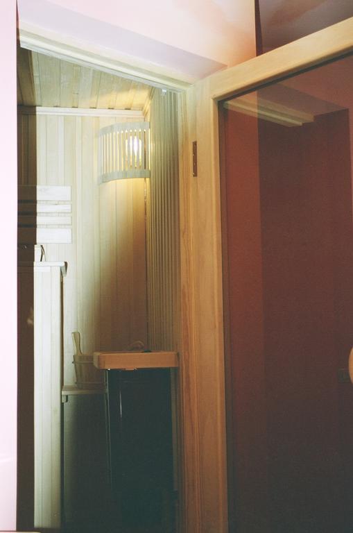 Motel Acapulco Ереван Экстерьер фото