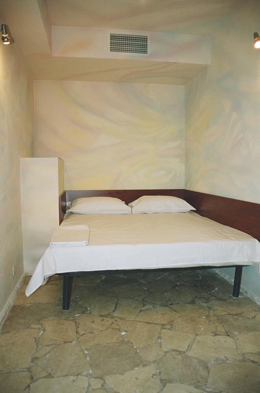 Motel Acapulco Ереван Экстерьер фото