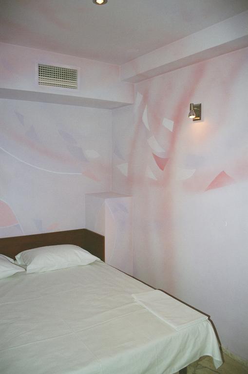 Motel Acapulco Ереван Экстерьер фото