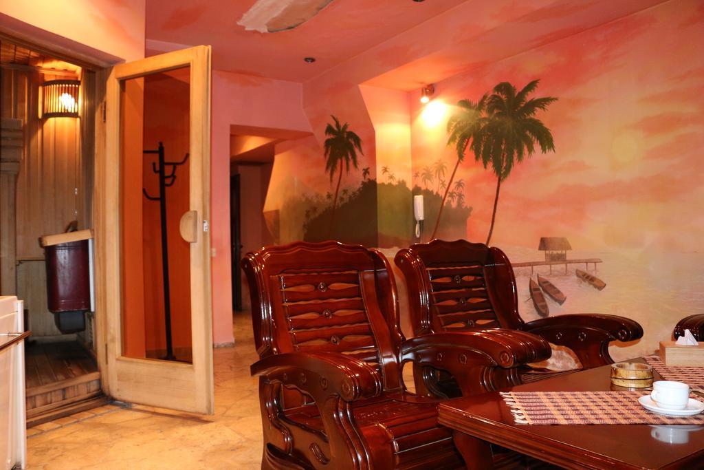 Motel Acapulco Ереван Экстерьер фото
