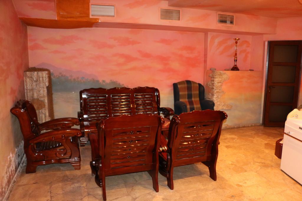 Motel Acapulco Ереван Экстерьер фото