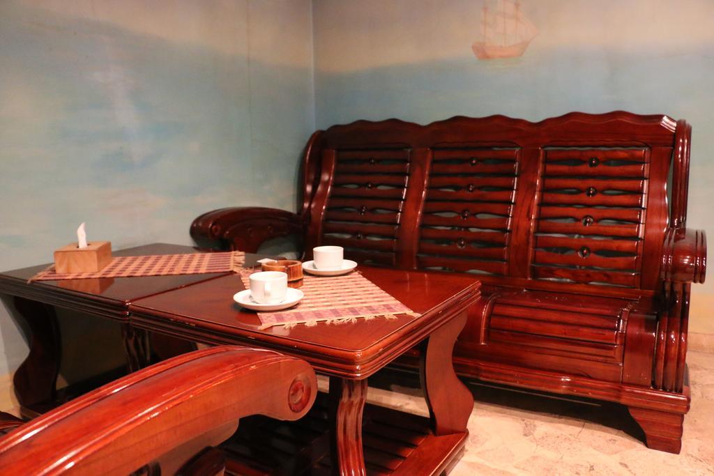 Motel Acapulco Ереван Экстерьер фото