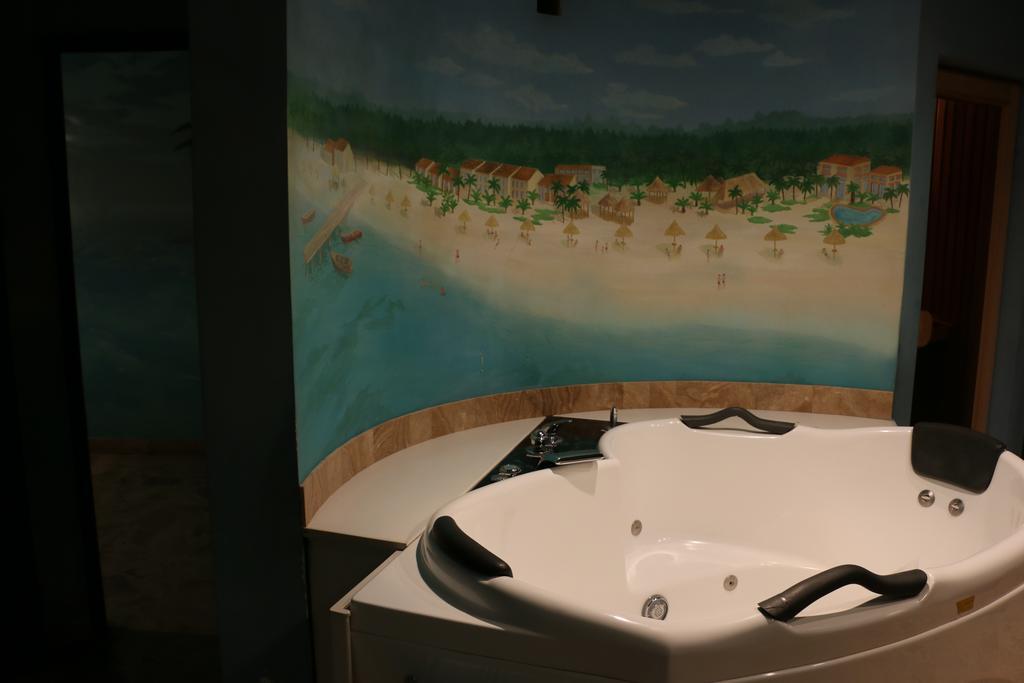 Motel Acapulco Ереван Экстерьер фото